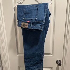 Wrangler Men’s Dark Blue Straight-Leg Jeans